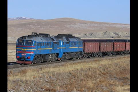 The transport ministers of Russia and Mongolia signed an intergovernmental agreement on transporting goods by rail on June 8.